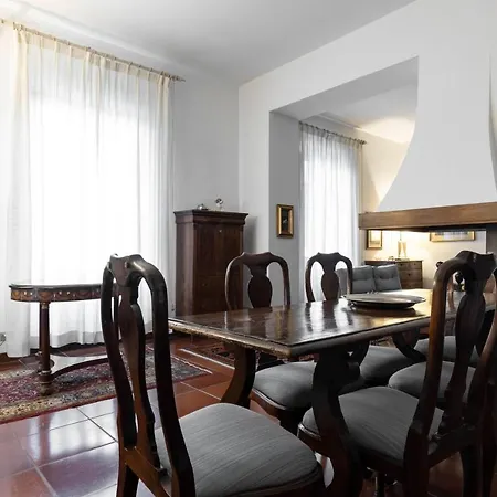 Palazzo Cecchi Luxury Apartamento